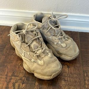 YEEZY 500 BLUSH SNEAKERS, size 6.5